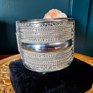 Silver Tone Women's Jewelry Cuff Bracelet